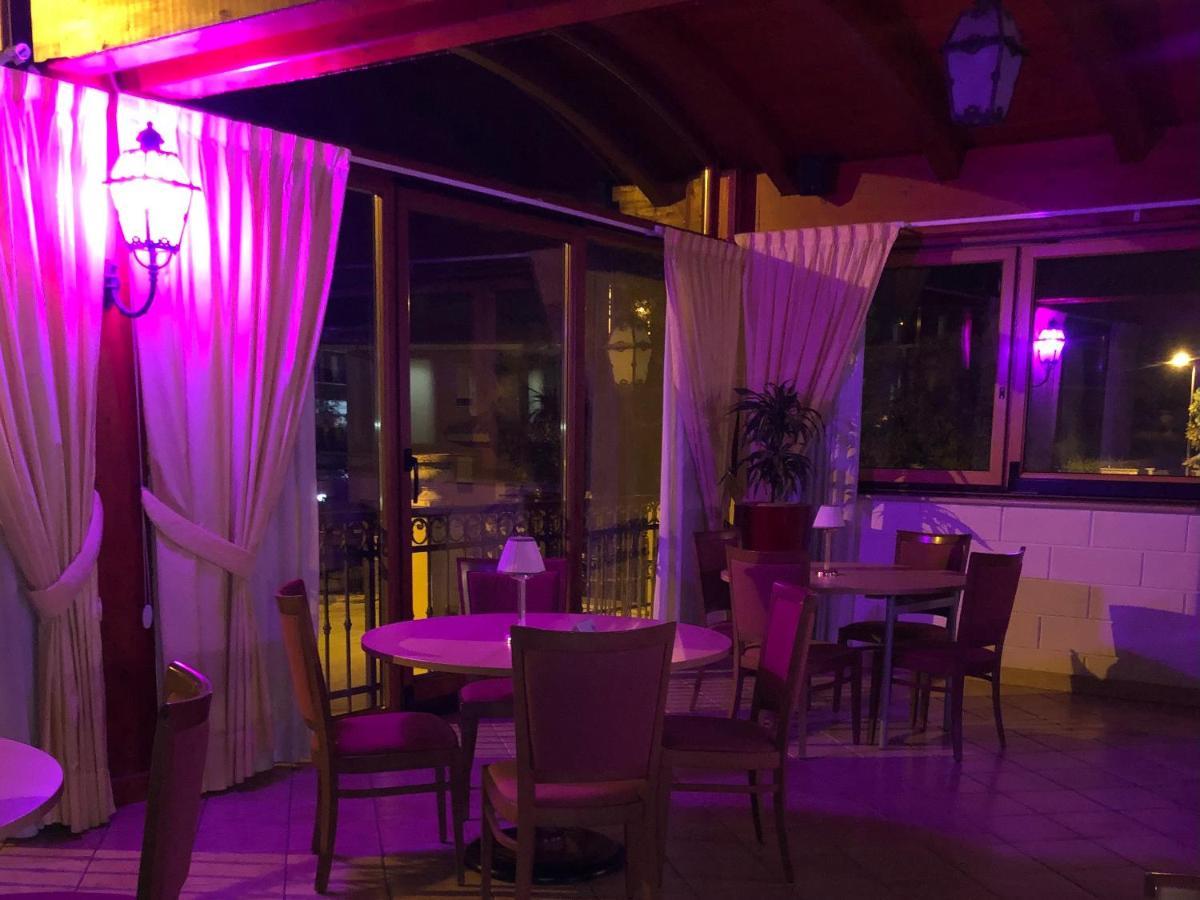 Hotel Ristorante Rossemi San Giovanni Rotondo Exterior foto