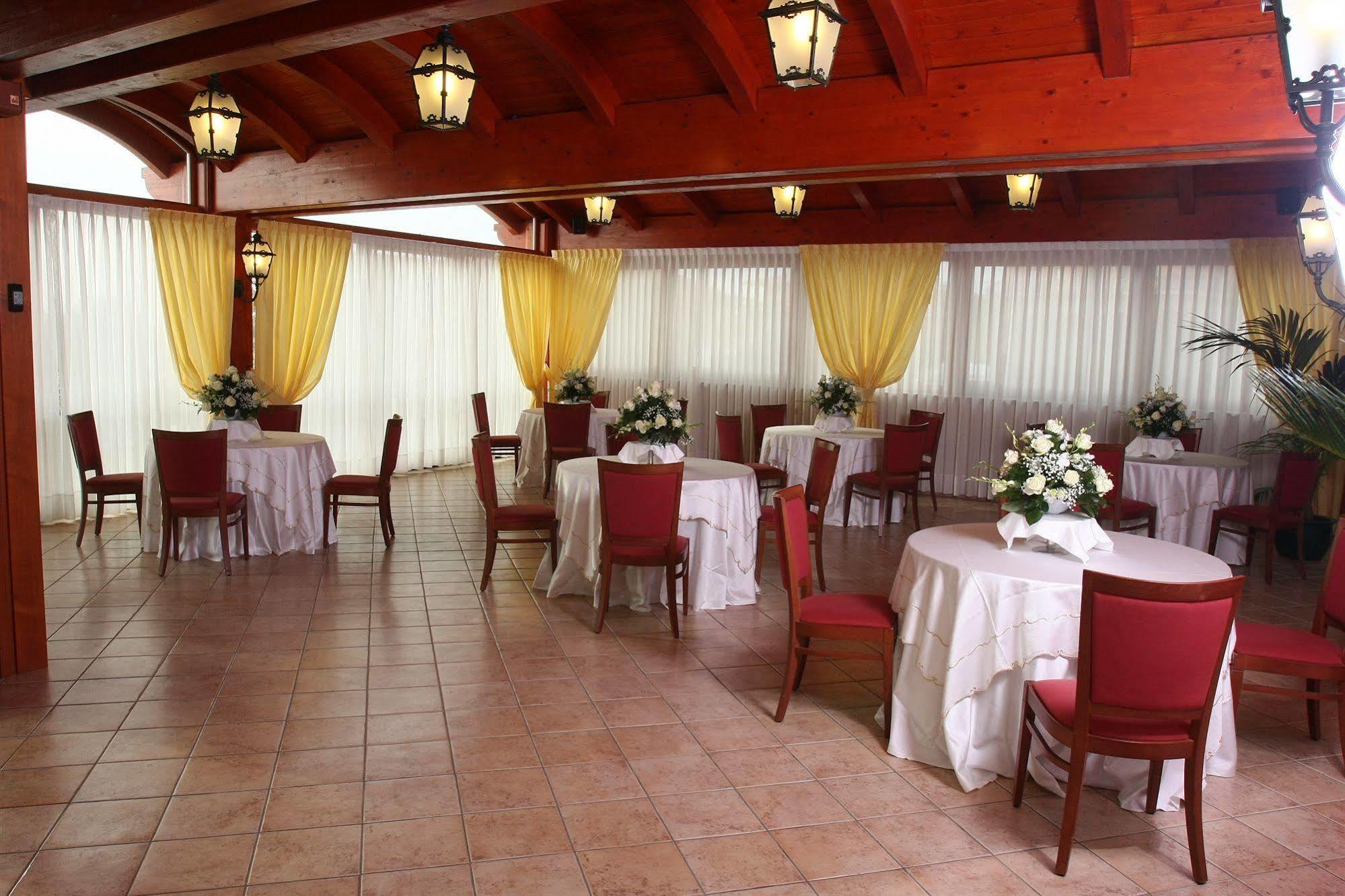Hotel Ristorante Rossemi San Giovanni Rotondo Exterior foto