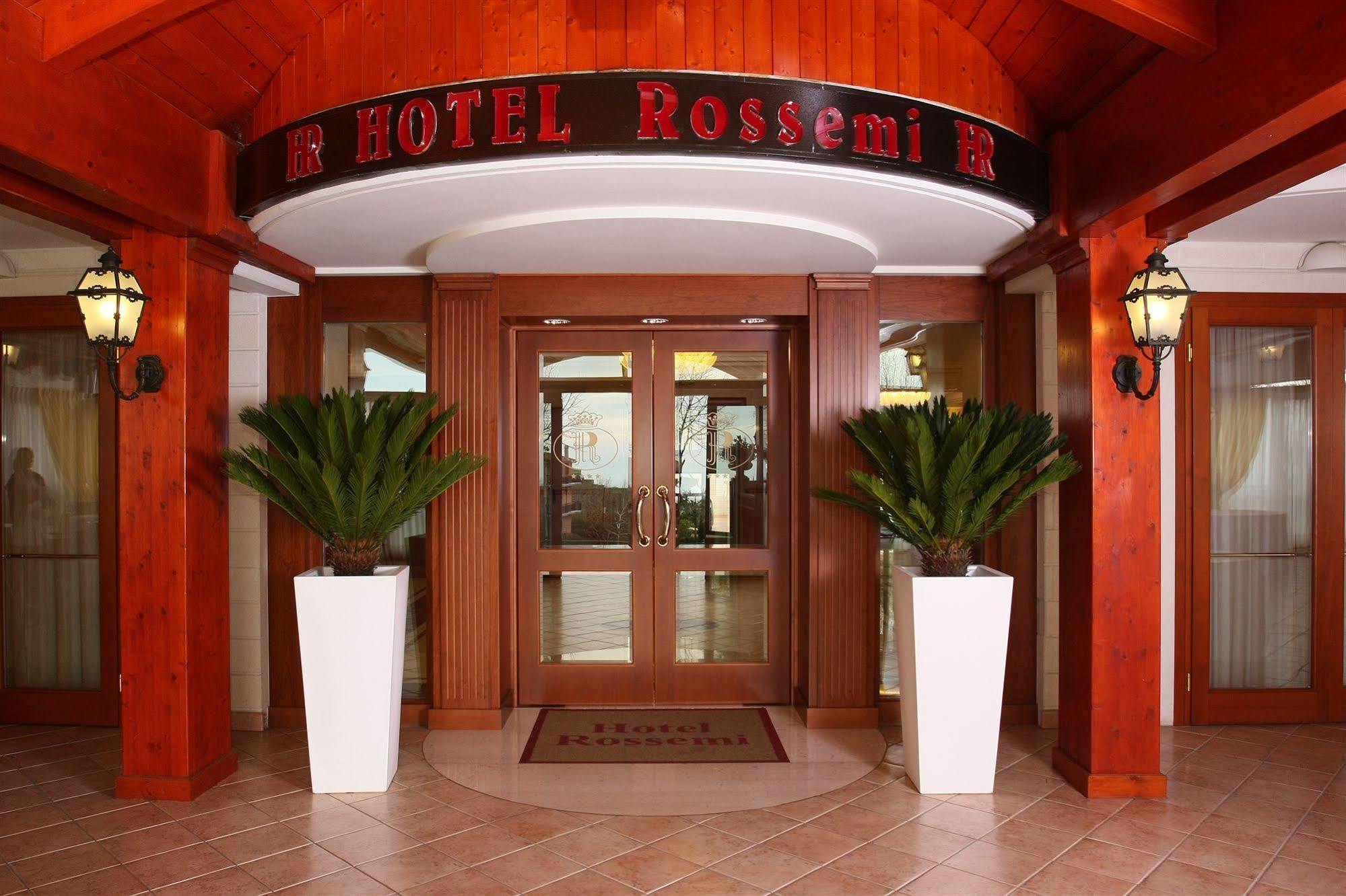 Hotel Ristorante Rossemi San Giovanni Rotondo Exterior foto
